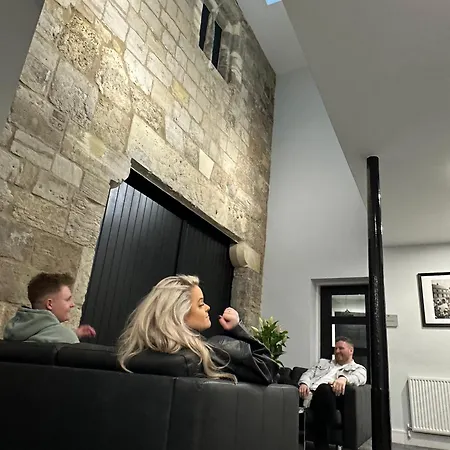 The Abbots Boutique *