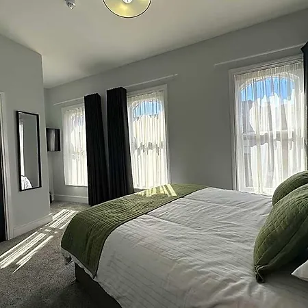 Hotel The Abbots Boutique 4*